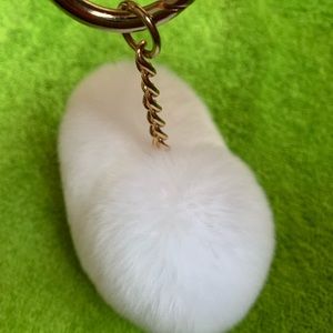 Accessories - Heart shaped Pom Pom bag charm puffy rabbit fur Accessories - Heart shaped Pom Pom bag charm puffy rabbit fur